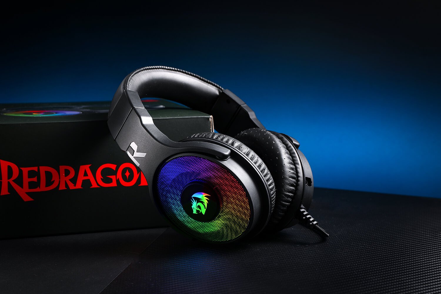 Headset Gamer Redragon Pandora RGB, USB, Com Microfone Removível, Drivers 50mm, Preto - H350RGB